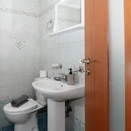 βella's Apartment, Chania Hriszí Aktí Haniá