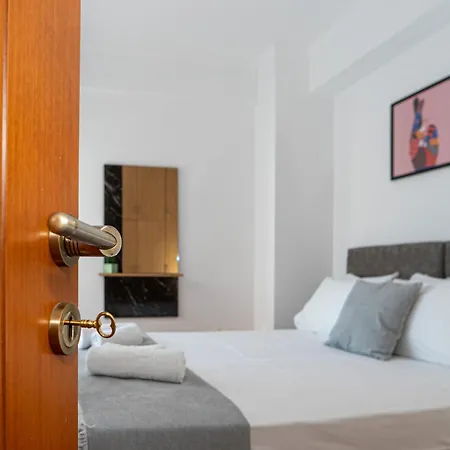 βella's Apartment, Chania *